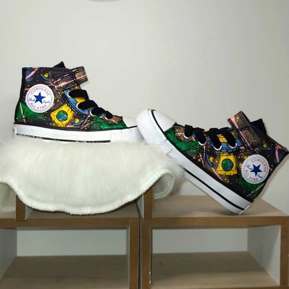 Converse Chuck Taylor AllStar Dinoverse Hi-Top Sneakers Infant Size 5M Pre-Loved - Picture 15 of 17